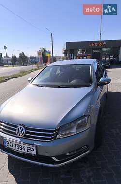 Седан Volkswagen Passat 2013 в 