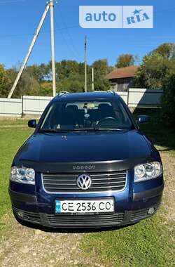 Универсал Volkswagen Passat 2002 в Сторожинце