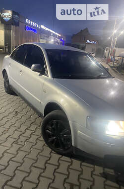 Седан Volkswagen Passat 2000 в Дрогобыче