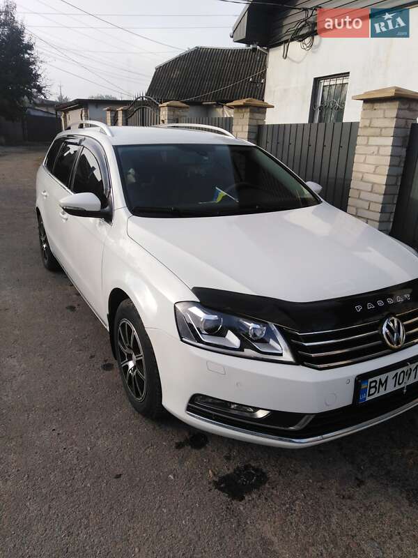 Volkswagen Passat 2011