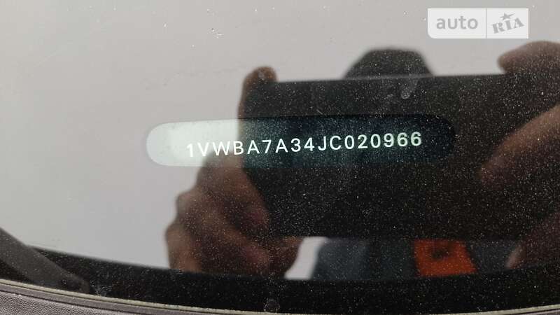 Седан Volkswagen Passat 2018 в Днепре