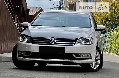 Седан Volkswagen Passat 2012 в Одессе