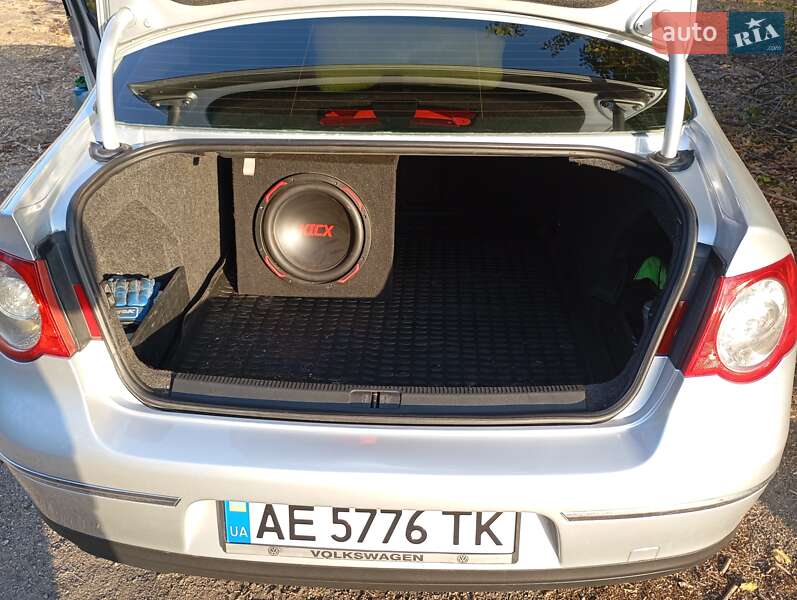 Седан Volkswagen Passat 2008 в Кривом Роге фото 9 Седан Volkswagen Passat 2008 в Кривом Роге