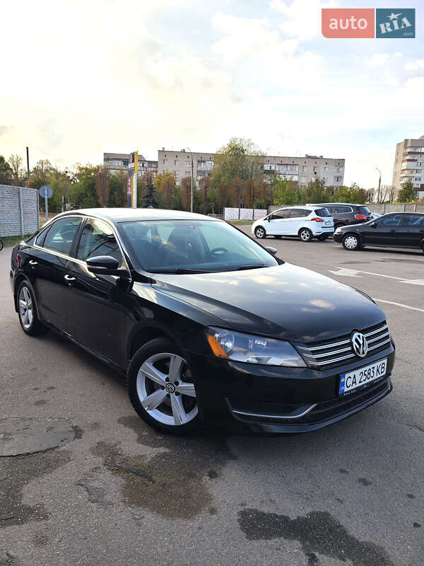 Седан Volkswagen Passat 2014 в Каменке