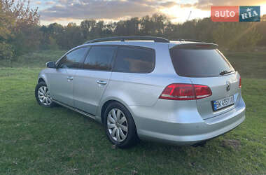 Универсал Volkswagen Passat 2013 в Тернополе