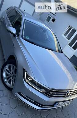 Универсал Volkswagen Passat 2017 в Ужгороде