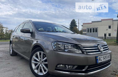 Volkswagen Passat 2011