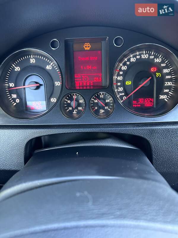 Универсал Volkswagen Passat 2006 в Полтаве