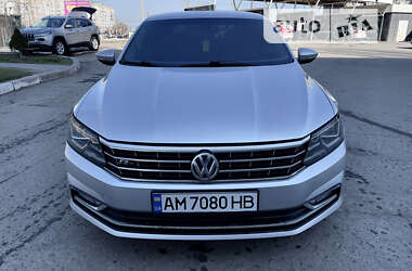 Седан Volkswagen Passat 2017 в Миколаєві