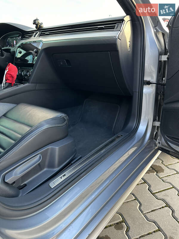Универсал Volkswagen Passat 2018 в Дрогобыче фото 13 Универсал Volkswagen Passat 2018 в Дрогобыче