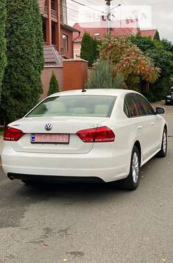 Седан Volkswagen Passat 2014 в Киеве