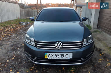 Volkswagen Passat 2011