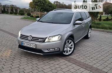 Volkswagen Passat 2012