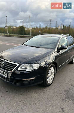 Volkswagen Passat 2010