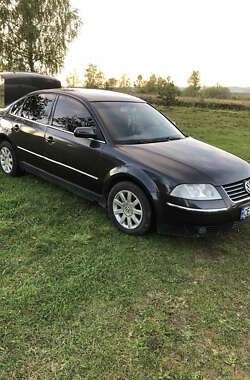 Седан Volkswagen Passat 2004 в Берегомету