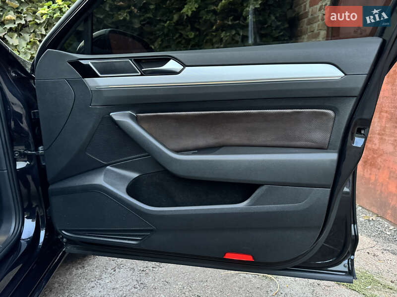 Седан Volkswagen Passat 2015 в Чернигове фото 31 Седан Volkswagen Passat 2015 в Чернигове