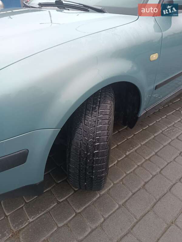 Седан Volkswagen Passat 1999 в Ивано-Франковске