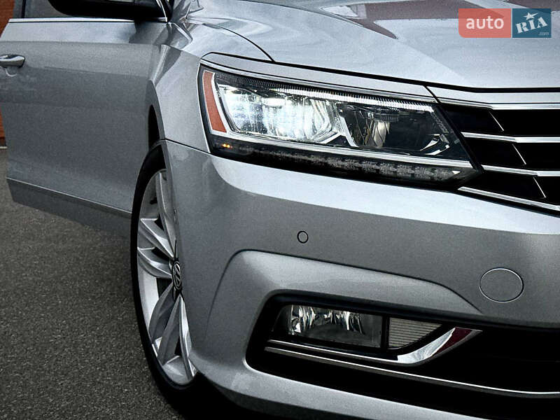 Седан Volkswagen Passat 2016 в Києві фото 5 Седан Volkswagen Passat 2016 в Києві