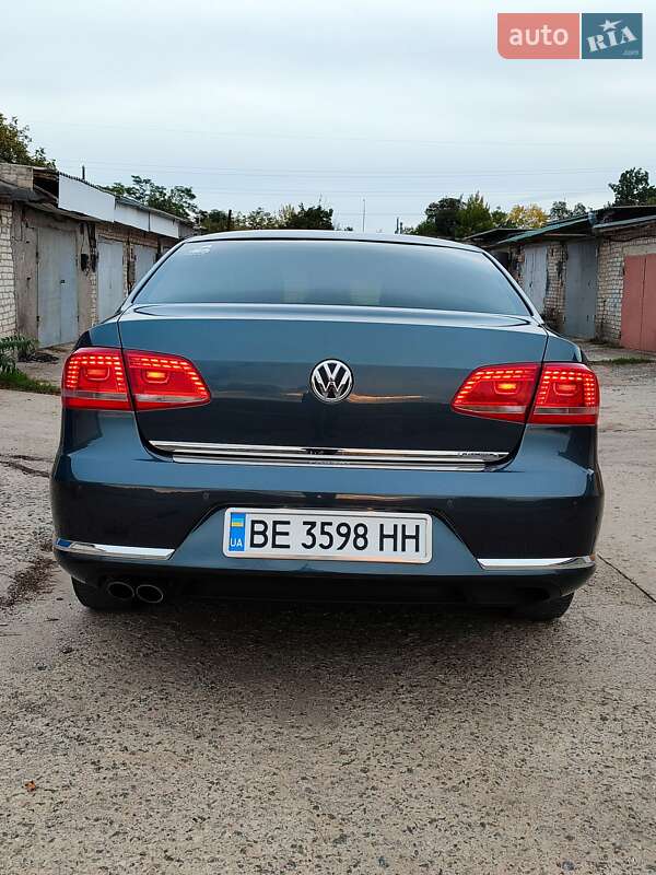 Седан Volkswagen Passat 2011 в Южноукраинске