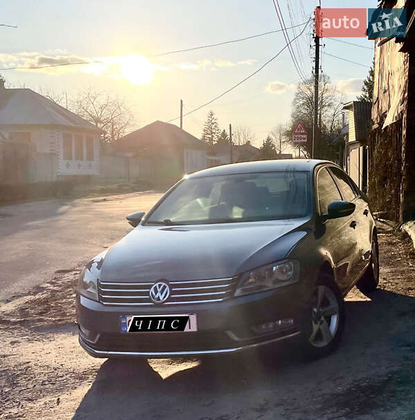 Седан Volkswagen Passat 2011 в Нежине