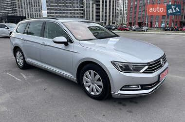 Универсал Volkswagen Passat 2014 в Днепре