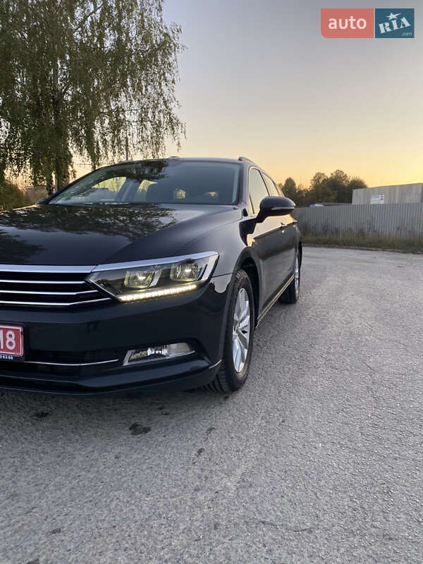 Універсал Volkswagen Passat 2017 в Тернополі