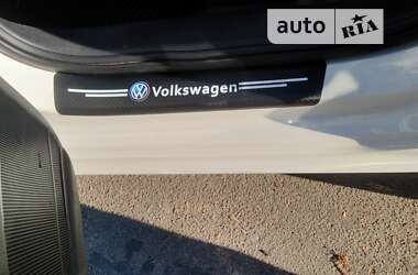 Седан Volkswagen Passat 2012 в Броварах