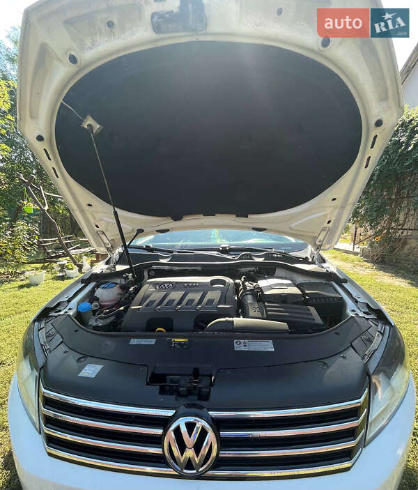 Универсал Volkswagen Passat 2013 в Умани