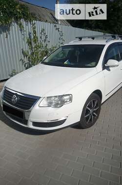 Універсал Volkswagen Passat 2009 в Києві