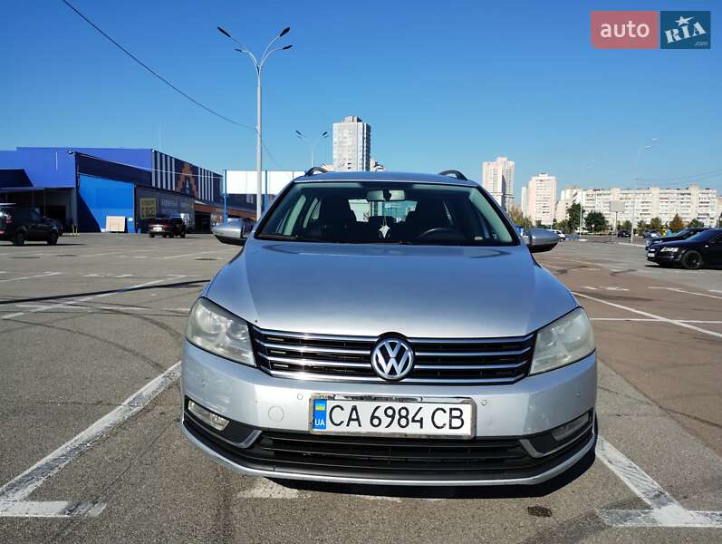 Volkswagen Passat 2011