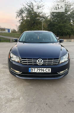 Седан Volkswagen Passat 2014 в Кривом Роге