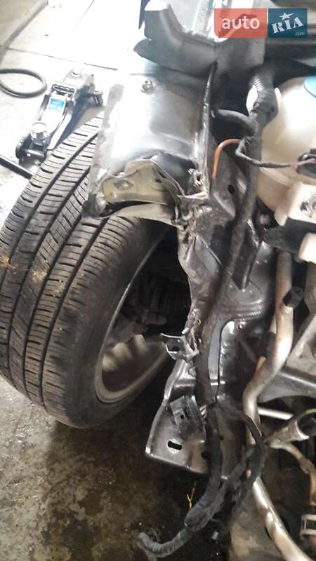 Седан Volkswagen Passat 2017 в Черновцах