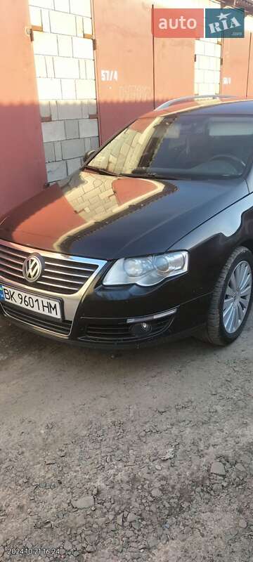 Универсал Volkswagen Passat 2006 в Сарнах