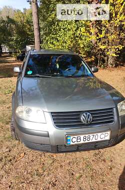 Универсал Volkswagen Passat 2003 в Чернигове