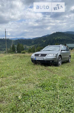 Универсал Volkswagen Passat 2003 в Харькове