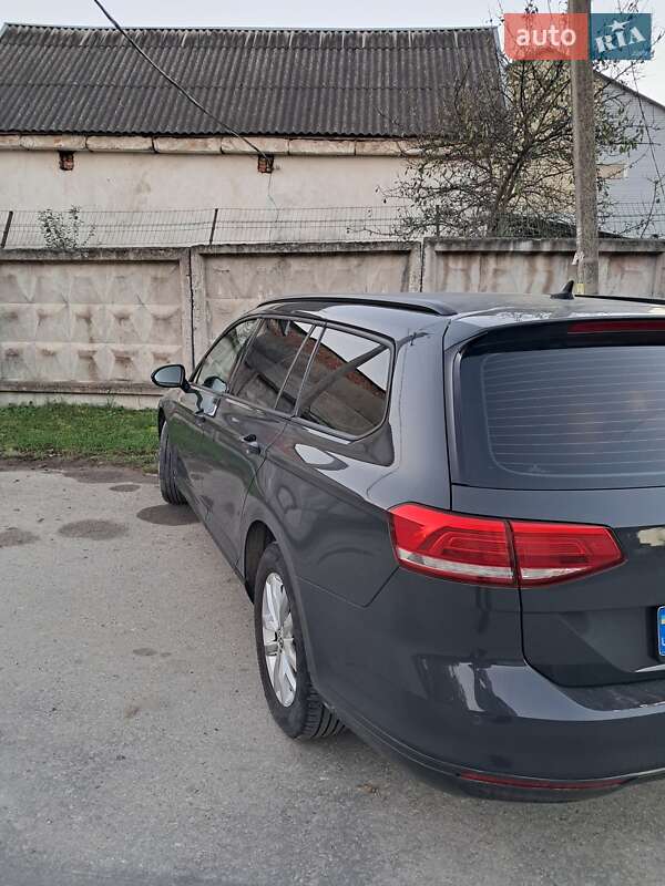 Универсал Volkswagen Passat 2018 в Ивано-Франковске