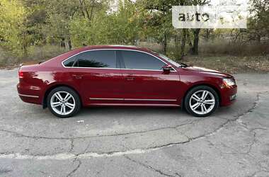 Седан Volkswagen Passat 2014 в Каменском