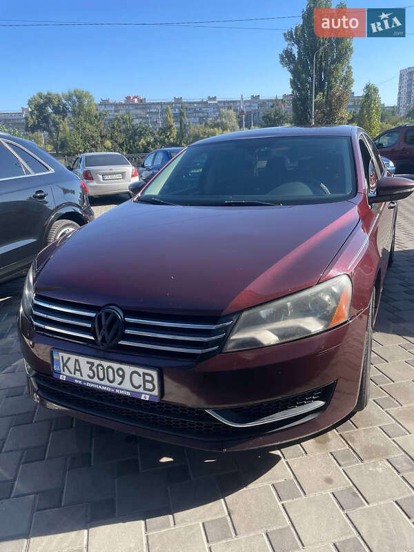 Volkswagen Passat 2012