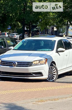 Volkswagen Passat 2016