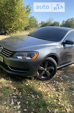 Седан Volkswagen Passat 2012 в Запорожье