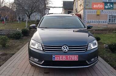 Volkswagen Passat 2011