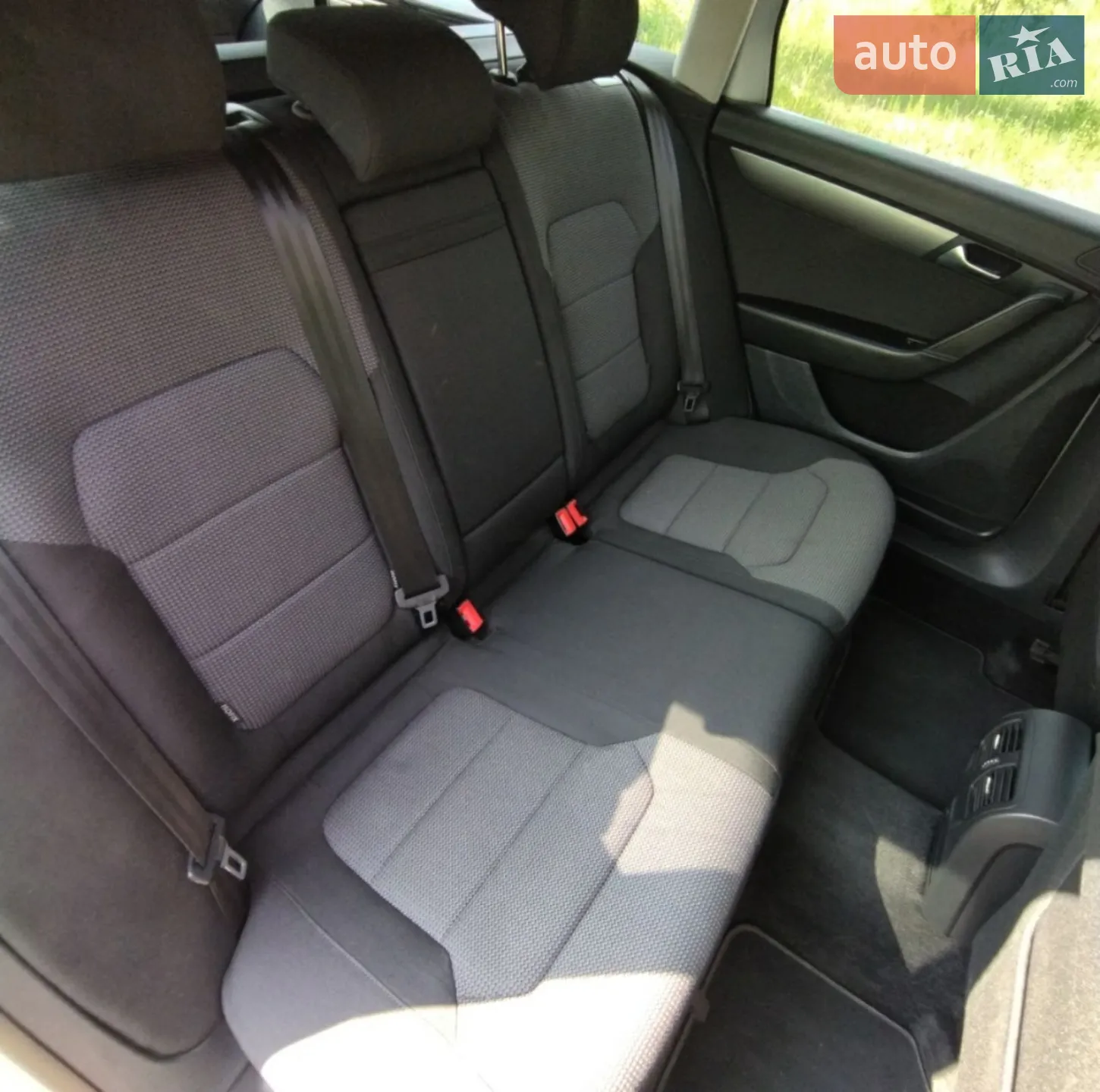 2012 Volkswagen Passat - мініатюра 23