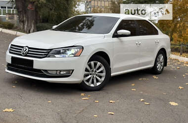 Седан Volkswagen Passat 2013 в Кривом Роге