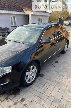 Седан Volkswagen Passat 2007 в Рокитном