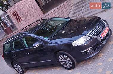 Универсал Volkswagen Passat 2010 в Одессе