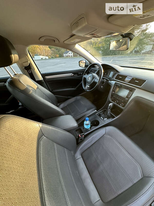 Седан Volkswagen Passat 2014 в Обухові