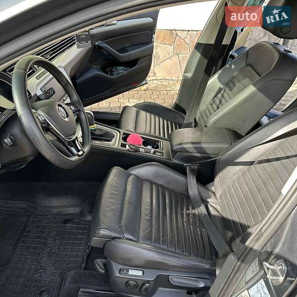Універсал Volkswagen Passat 2016 в Ужгороді