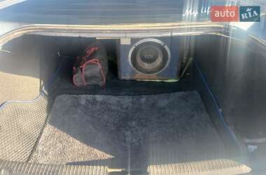 Седан Volkswagen Passat 1998 в Виньковцах