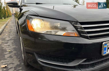 Седан Volkswagen Passat 2011 в Киеве