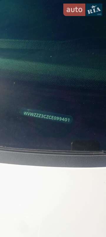 Універсал Volkswagen Passat 2012 в Воловцю